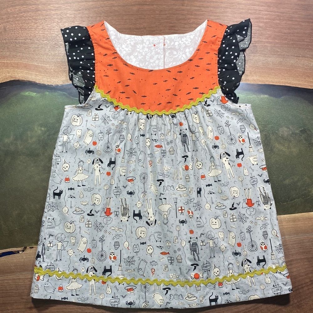 Matilda Jane Platinum No. 1 Halloween Tunic EUC